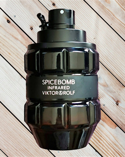 Viktor & Rolf SPICEBOMB INFRARED EDT