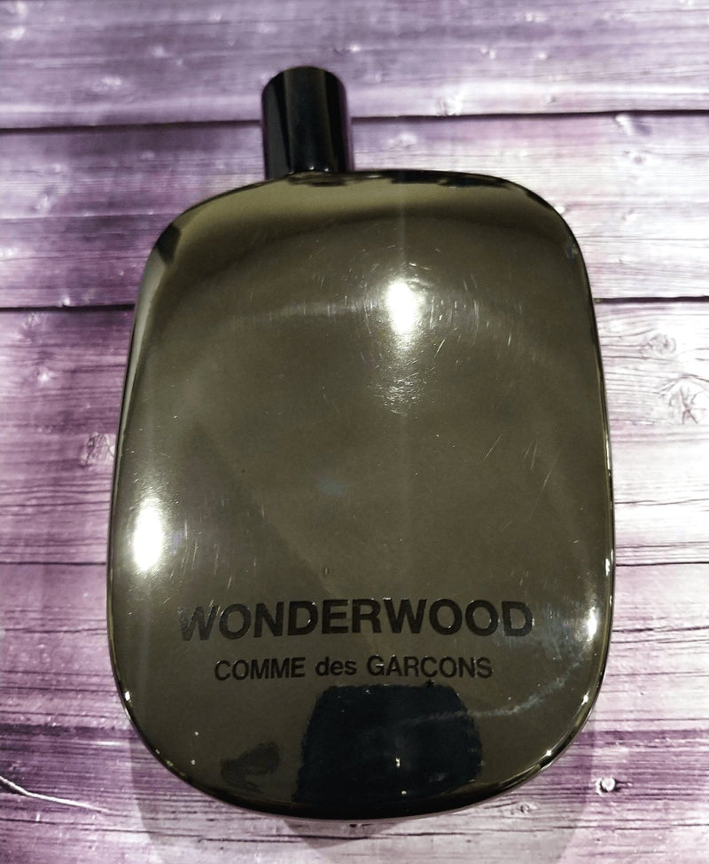 Comme des Garcons Wonderwood – Fragrant World